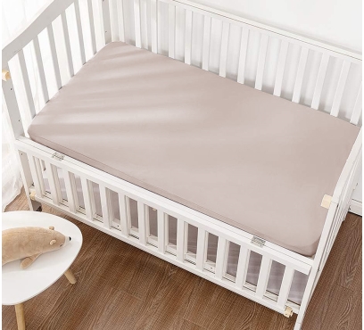 Jersey prostěradlo s lycrou do postýlky JD17 – latte – 60–70 × 120–140 cm